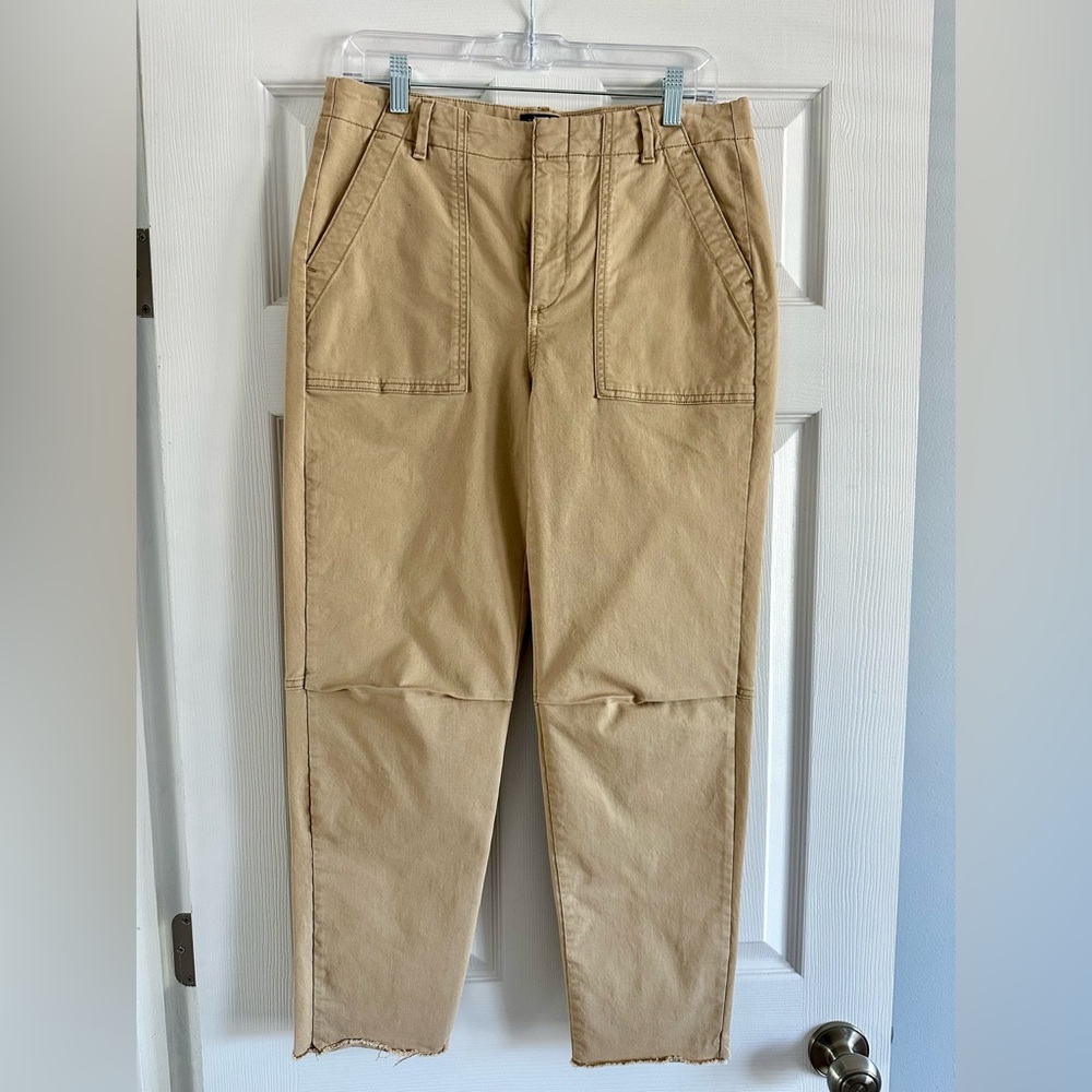 Tan Girlfriend Chino Ankle Pant size 6